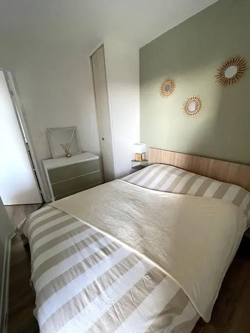 Apartment Appartement Vue Mer, 5Min A Pied De La Plage, Parking Prive Vallauris